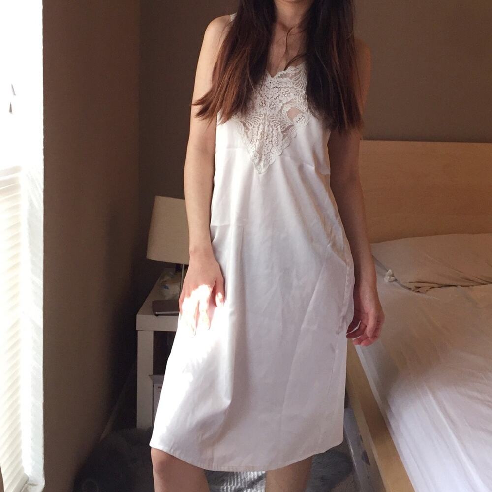 Farr West Ivory satin slip.--CA8